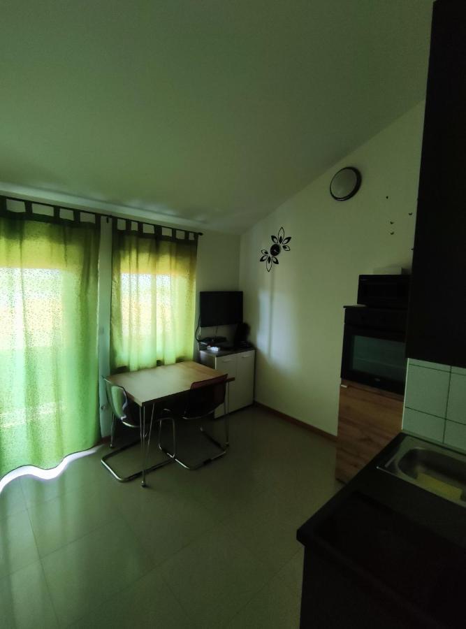Panorama Sunset Apartments Cres Exterior foto
