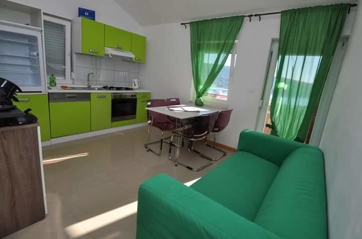 Panorama Sunset Apartments Cres Habitación foto